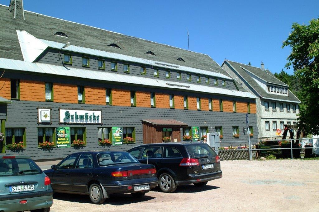 Monteurzimmer Schmucke Gehlberg Eksteriør billede